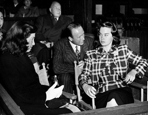 1945: Gloria Vanderbilt